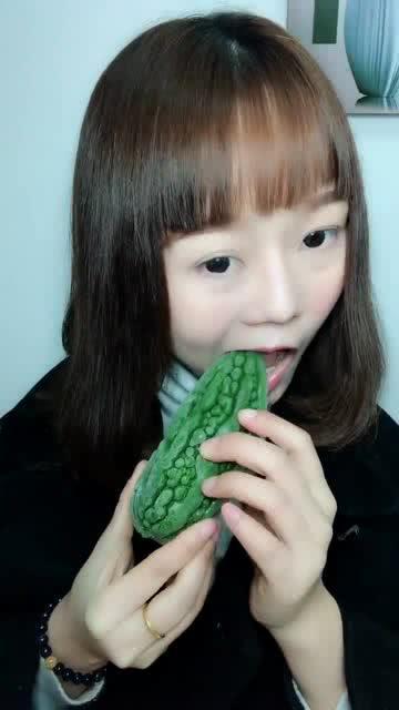 姐姐吃瓜吗,揭秘娱乐圈幕后故事