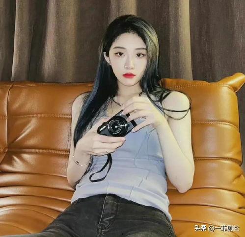 张曼源 吃瓜,揭秘娱乐圈“吃瓜”背后的真相与内幕