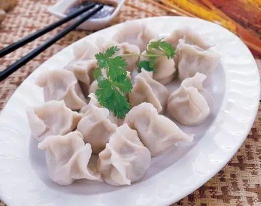 吃饺瓜原版视频,揭秘原版“吃饺瓜”视频的精彩瞬间